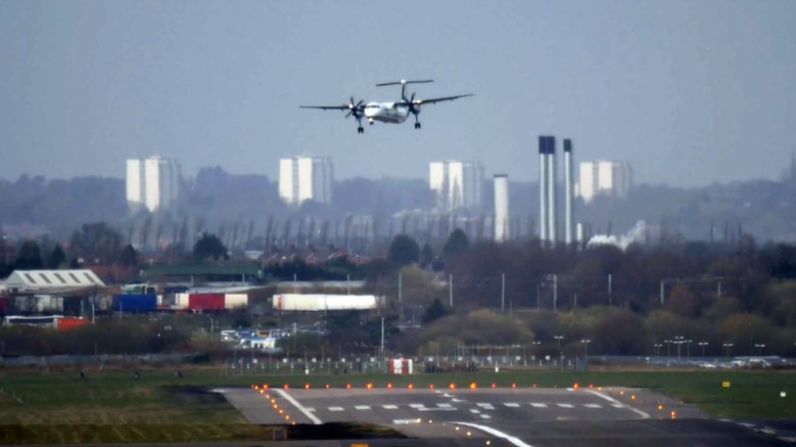 El Reino Unido tiene a los ganadores en las categorías de aeropuerto de mediano tamaño (Birmingham, con 91,28%) y pequeño (Newcastle, 90,94%).