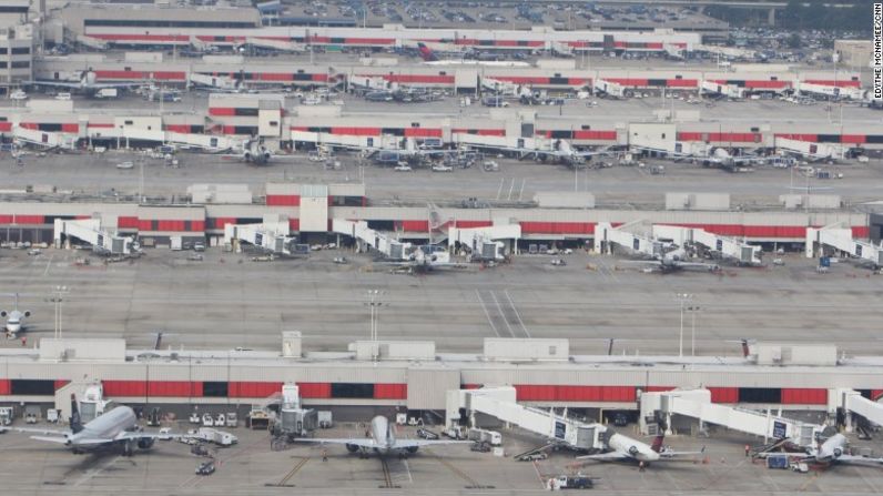 El aeropuerto de Atlanta es el cuarto más puntual del mundo. Así como el de Detroit, sirve de 'hub' para Delta Airlines, la aerolínea más grande en aparecer en el top 20 de la lista de OAG.