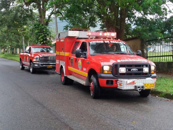 En la operación de socorro participaron los Bomberos de Villavicencio, la Policía Nacional, la Cruz Roja y la Defensa Civil Colombiana.