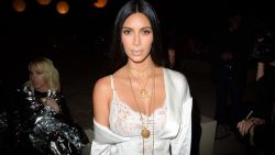 CNNE 368092 - kim-kardashian-in-paris