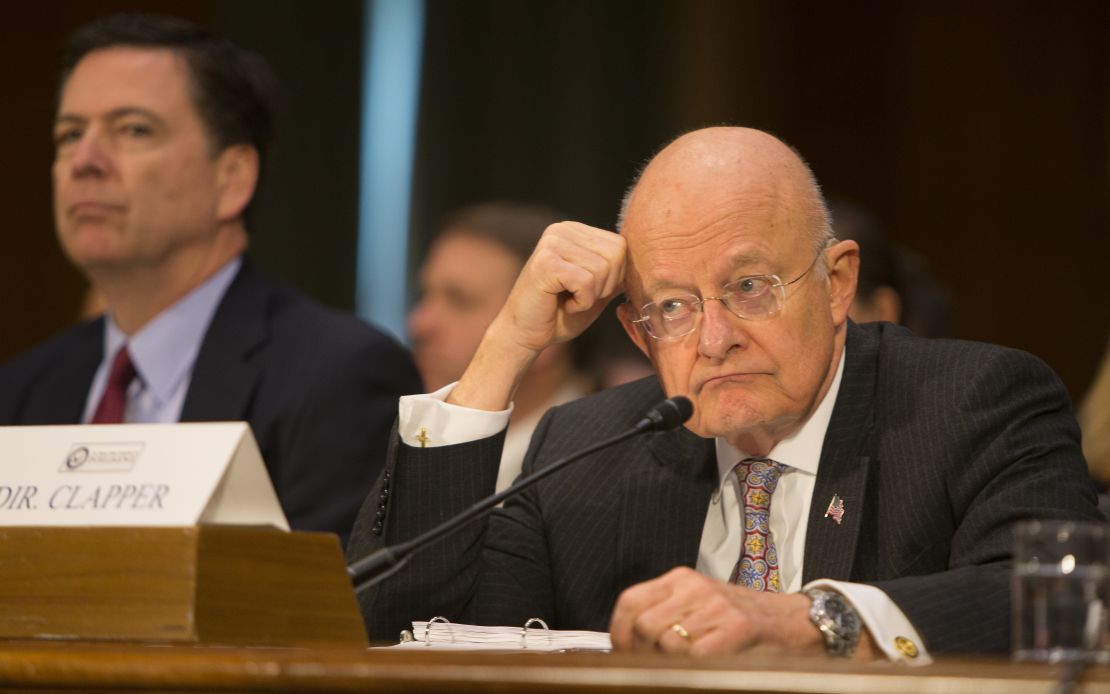 James Clapper, director de Inteligencia Nacional, comparece ante el Comité de Servicios Armados del Senado en lo relativo a las actividades rusas para influir en las elecciones estadounidenses.