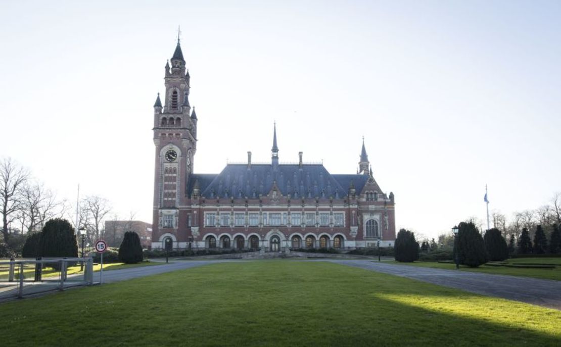 Vista exterior de la Corte Internacional de Justicia de las Naciones Unidas, o el Palacio de la Paz, en La Haya, Países Bajos, en marzo de 2022. Michel Porro/Getty Images/Archivo