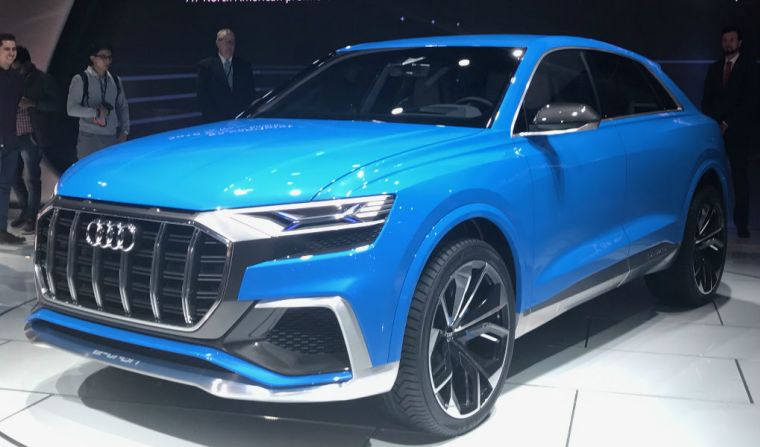 Audi Q8 Concept, con el depósito lleno y la batería cargada, su autonomía puede llegar a los mil kilómetros.