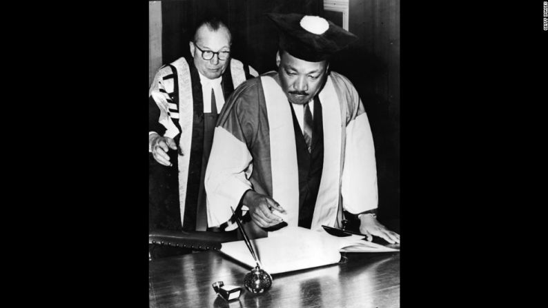 King recibió un doctorado honoris causa en Derecho Civil de la Universidad de Newcastle (Inglaterra), el 14 de noviembre de 1967.