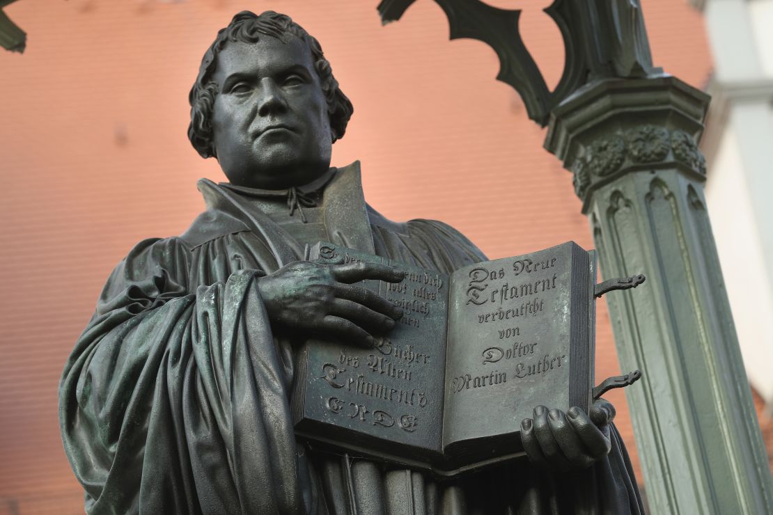 Estatua en honor de Martín Lutero en Wittenberg (Alemania).