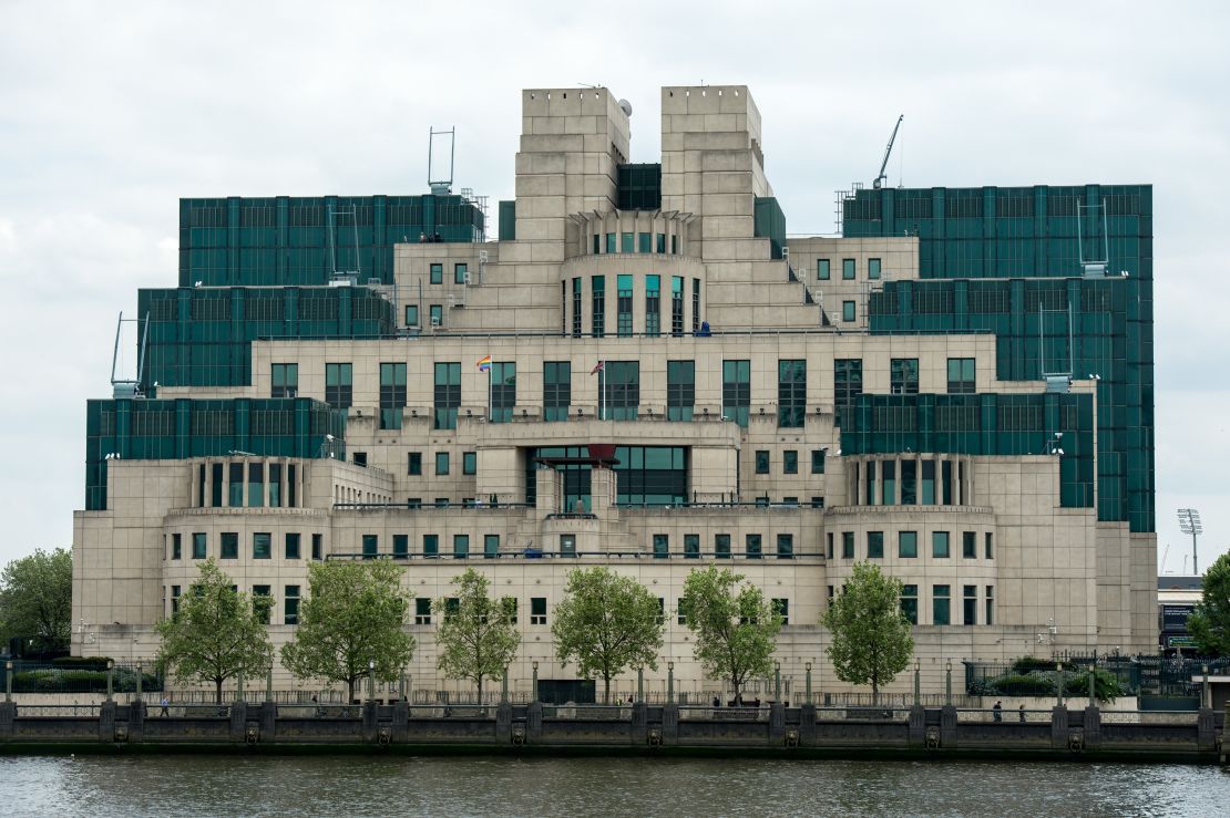 Vista de la sede del Servicio de Inteligencia Británico o MI6, en Londres.