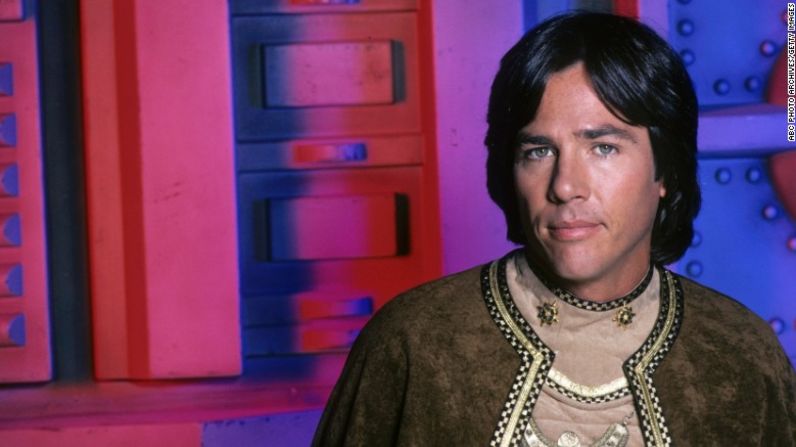 El actor Richard Hatch, conocido por su papel como capitán Apollo en la serie de televisión "Battlestar Galactica", murió el pasado 12 de febrero a los 71 años. Luchaba contra un cáncer de páncreas.