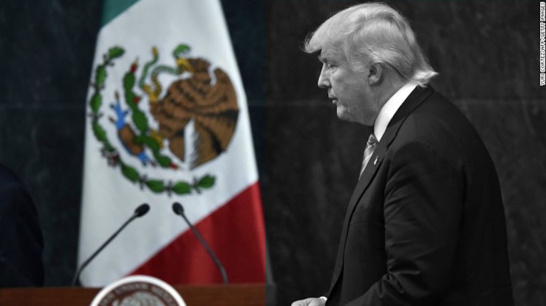 CNNE 377700 - trump-mexico