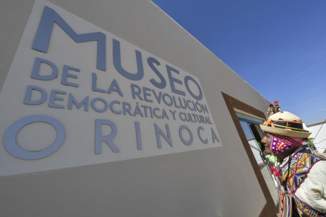 El presidente de Bolivia Evo Morales inauguró el Museo de la Revolución Democrática y Cultural en la localidad de Orinoca, Oruro, Bolivia, el lugar donde nació el 26 de octubre de 1959.