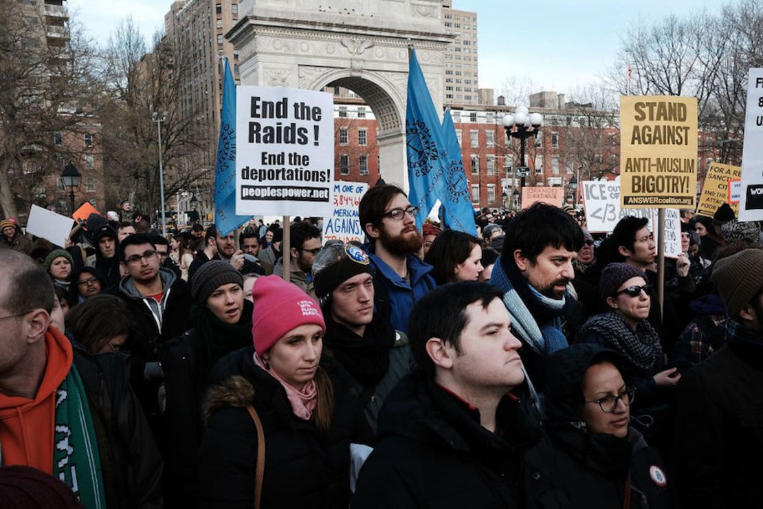 Manifestación contra redadas y deportaciones en Nueva York.