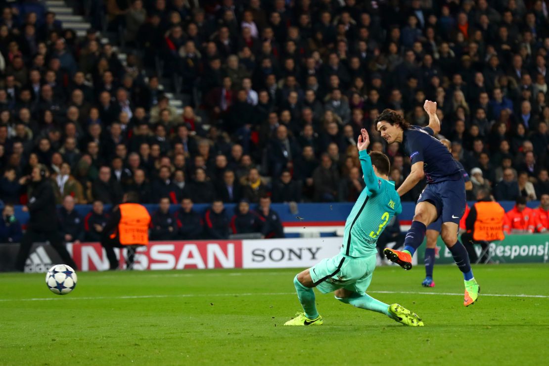 Edinson Cavani sentencia el partido a favor del PSG.