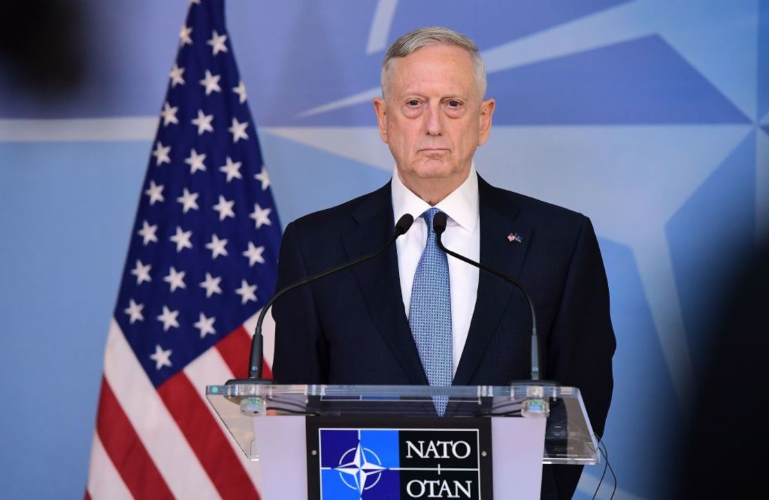 El secretario de Defensa de Estados Unidos, James Mattis, durante su intervención en la OTAN en Bruselas el 15 de febrero de 2017.