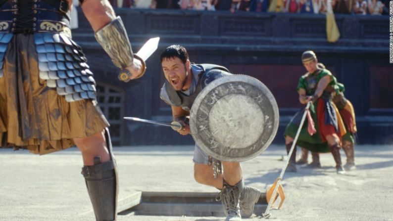 #6. "Gladiator" se estrenó en 2000, fue dirigida por Ridley Scott y protagonizada por Russell Crowe, Joaquin Phoenix y Connie Nielsen. "Gladiator" recibió 12 nominaciones de la Academia y ganó 5 estatuillas.