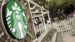 CNNE 388623 - safrica-retail-starbucks