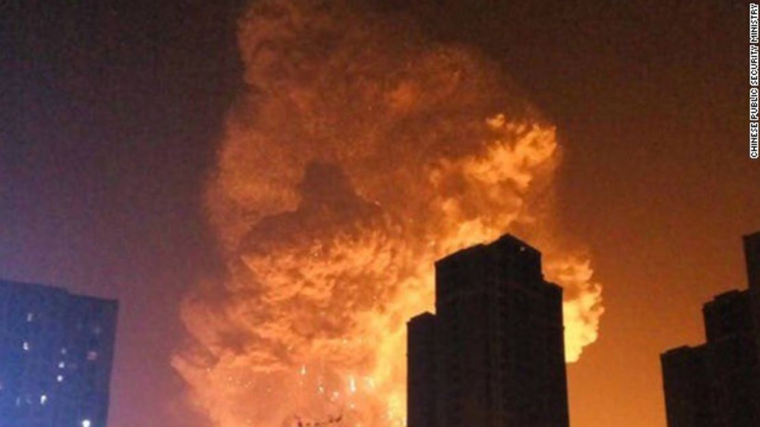 CNNE 38af0bfa - 150812154918-tianjing-china-explosion-crop-story-top