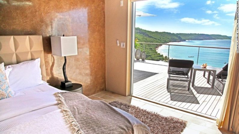 CéBlue Villas y Resort de Playa (Anguila): sus ocho refugios amigables con el medio ambiente son elegantes y modernos. Están equipados con grandes piscinas de agua salada, terrazas de 278 metros cuadrados y jardines privados llenos de plumerias.