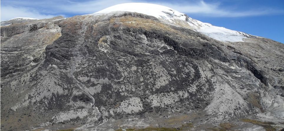 El Nevado del Ruiz hace parte del Parque Nacional Natural Los Nevados. Es uno de los seis glaciares del país suramericano. En 1848, Colombia tenía 374 kilómetros cuadrados de glaciares, a mediados de los años 60 eran 103 kilómetros. Hoy, ya solo quedan 37 kilómetros cuadrados.