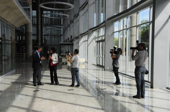 El equipo de producción en plena grabación