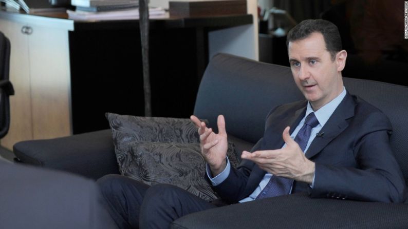 En una entrevista con el periódico ruso Izvestia, realizada en Damasco en agosto del 2013, al Assad afirma que las acusaciones de países occidentales de que el régimen sirio usa armas químicas son un insulto al sentido común.