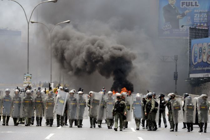 La Guardia Nacional (en la foto) es una de las fuerzas que regulan las protestas en el país.