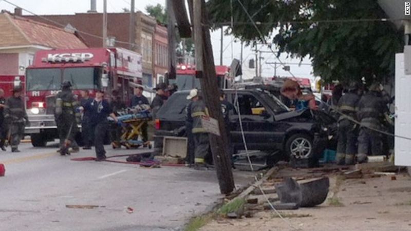 Un vehículo choca contra una guardería y deja a varios niños heridos en EE.UU. | CNN