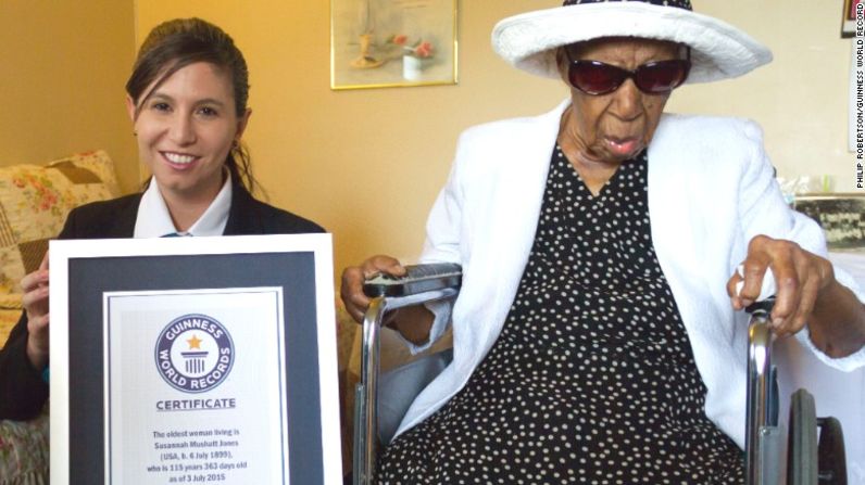 A su vez, Morano se convirtió en la mujer, y la persona más anciana del mundo, cuando en mayo de 2016 murió Susannah Mushatt Jones. Tenía 116 años. Jones atribuyó su larga vida al sueño, una vida limpia y energía positiva. Murió mientras dormía.