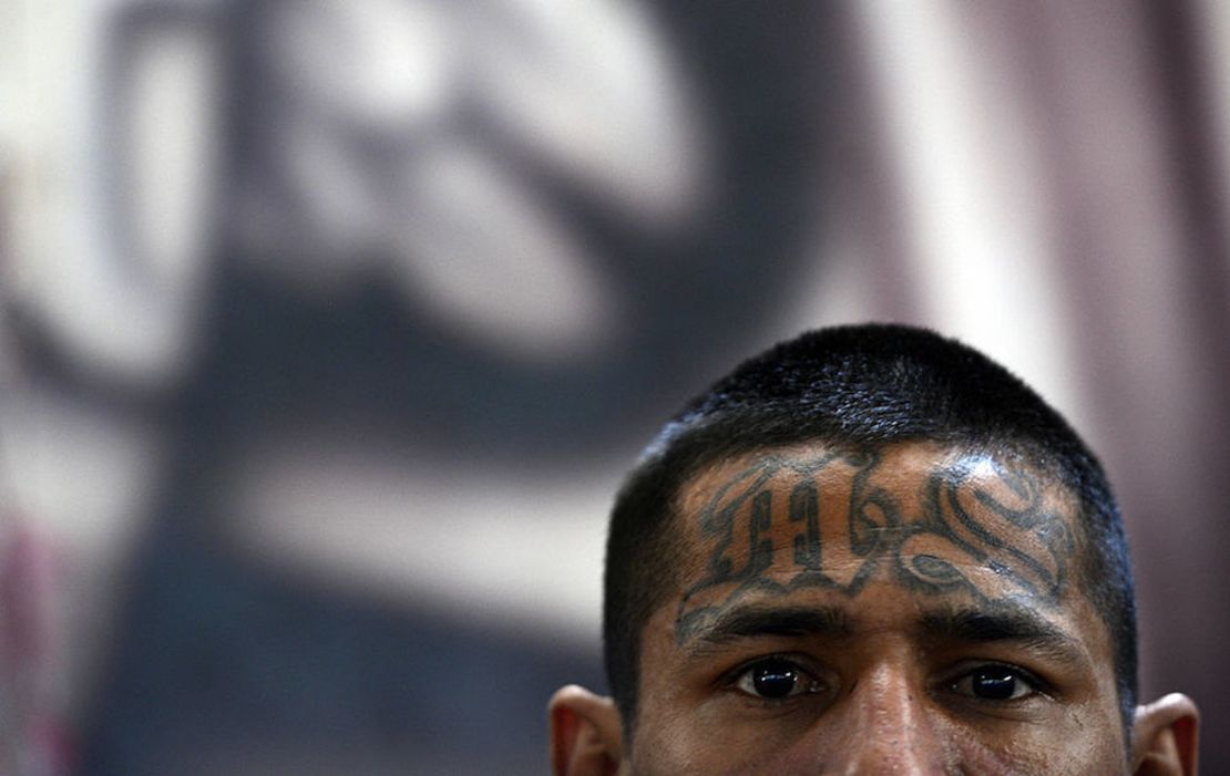 CNNE 404567 - el salvador-ms13 -18 st-gangs