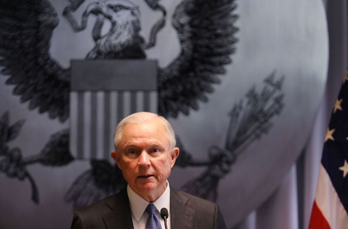 Jeff Sessions, fiscal general de Estados Unidos, en Long Island.