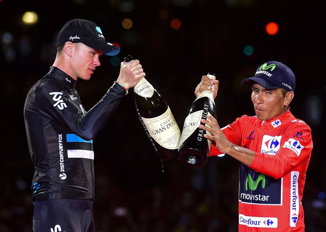 Quintana y Froome durante la ceremonia de premiación de la Vuelta a España 2016, en Madrid.