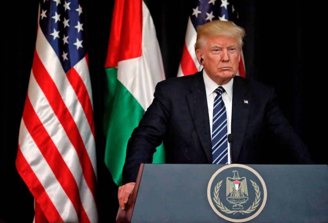 Donald Trump, en su mensaje desde la ciudad de Belén, junto con el presidente palestino Mahmoud Abbas