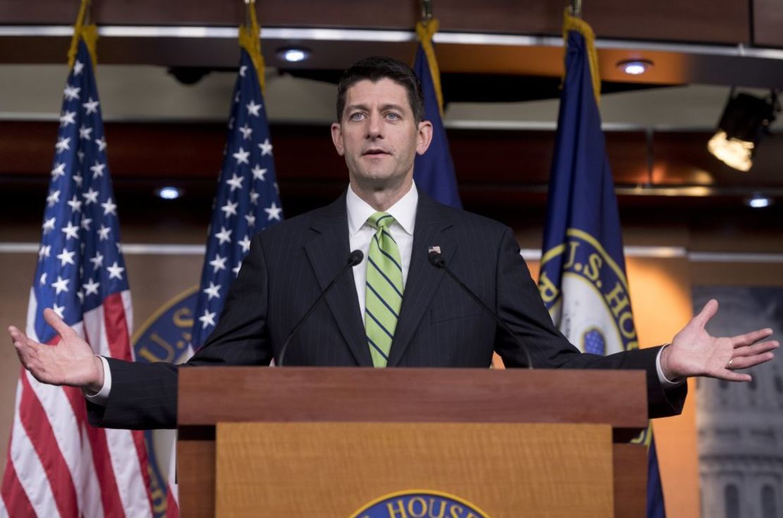 Paul Ryan, presidente de la Cámara, está tratando de alinear a los republicanos detrás del proyecto de presupuesto de Trump. SAUL LOEB/AFP/Getty Images)