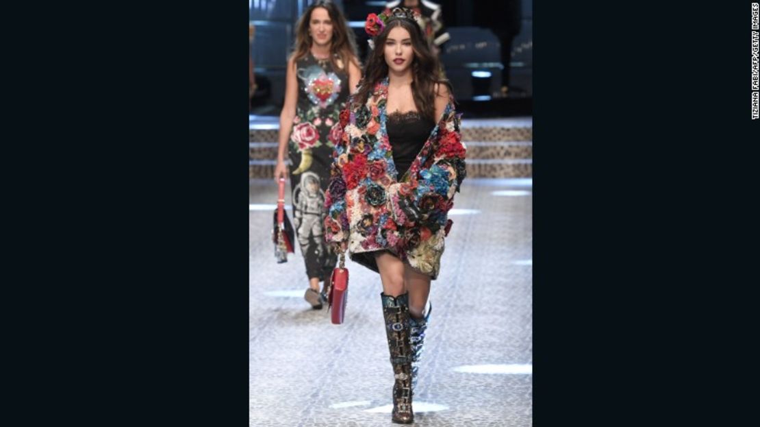 CNNE 413683 - 170526111859-dolce--gabbana-milan-fashion-week-exlarge-169