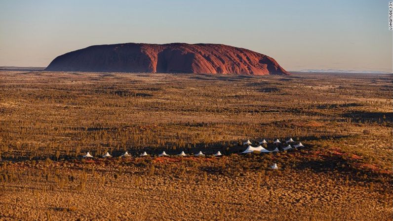 Te garantizamos que si algún día visitas el Hotel Longitude 131, en el Territorio del Norte, en Australia, no lo olvidarás fácilmente.