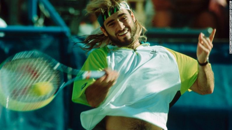 El ocho veces campeón del Grand Slam Andre Agassi fue reprendido por el jugador Ivan Lendl por sus efectos de sonido en el juego.