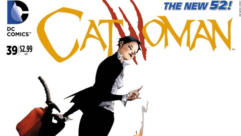 Selina Kyle, también llamada 'CatWoman', ha sido más una antiheroína que una villana en los últimos años. Y en el 2015 se supo que es bisexual.