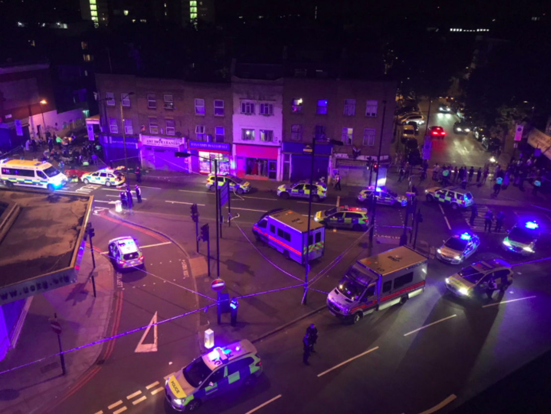 El lugar del incidente en Londres, cerca de una mezquita en Finsbury Park.