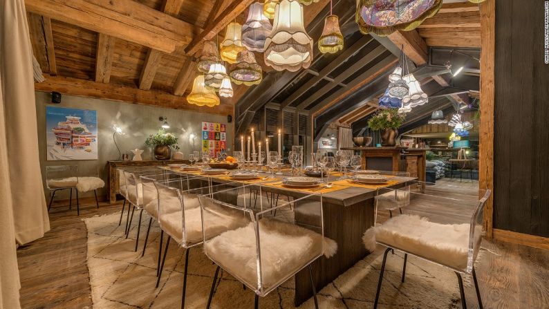 Chalet Husky, Val d'Isere (Francia): ¿Quieres más ejercicio después de un día de esquí? Este chalet ofrece otros entretenimientos que consumen energía, incluyendo una pared de escalada, una instalación de tiro con arco y un campo de tiro.