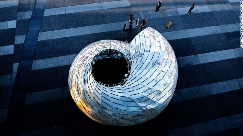 Orbit Pavilion – En 2015, el estudio estrenó el Orbit Pavilion (Pabellón Órbita), otra colaboración con Studio KCA, en el World Science Festival.