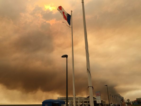 La ciudad es vecina de Mazagón, la localidad más afectada por el fuego. )