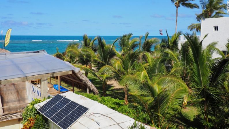 Sí, una de las capitales mundiales del 'kite surf' (Cabarete, en República Dominicana) alberga también un pequeño hotel ecológica y genuinamente sostenible.