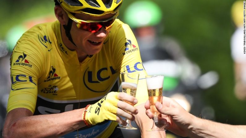 Chris Froome ha hecho el brindis en el Tour de Francia durante tres de los últimos cuatro años. Ganador en 2013, 2015 y 2016, el británico comenzó el Tour de este año como el abrumador favorito.