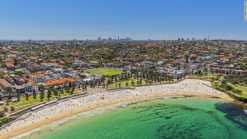 Coogee Beach está a corta distancia del Aeropuerto Internacional de Sydney.