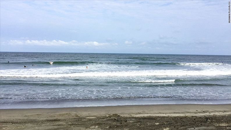 Trata de escaparte a la playa Ichinomiya si algún día haces una escala larga en el Aeropuerto Internacional de Narita (Tokio), en Japón.