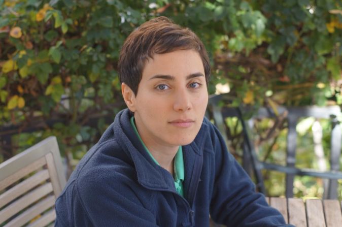 Maryam Mirzakhani, la primera mujer en ganar el premio más prestigioso en matemáticas, perdió la batalla contra el cáncer el pasado 15 de julio. Tenía 40 años.