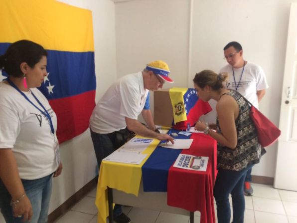 Votación de venezolanos en Nicaragua.