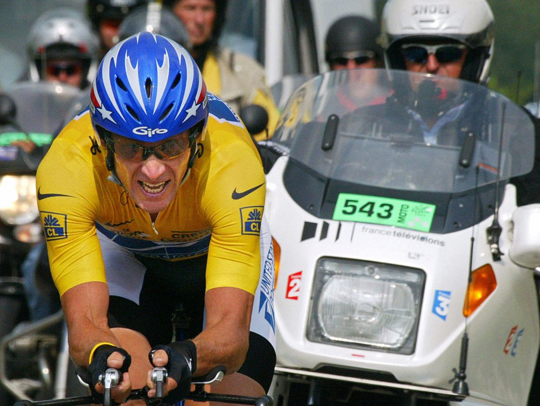 Lance Armstrong en su época de gloria en el Tour de Francia en el 2004.