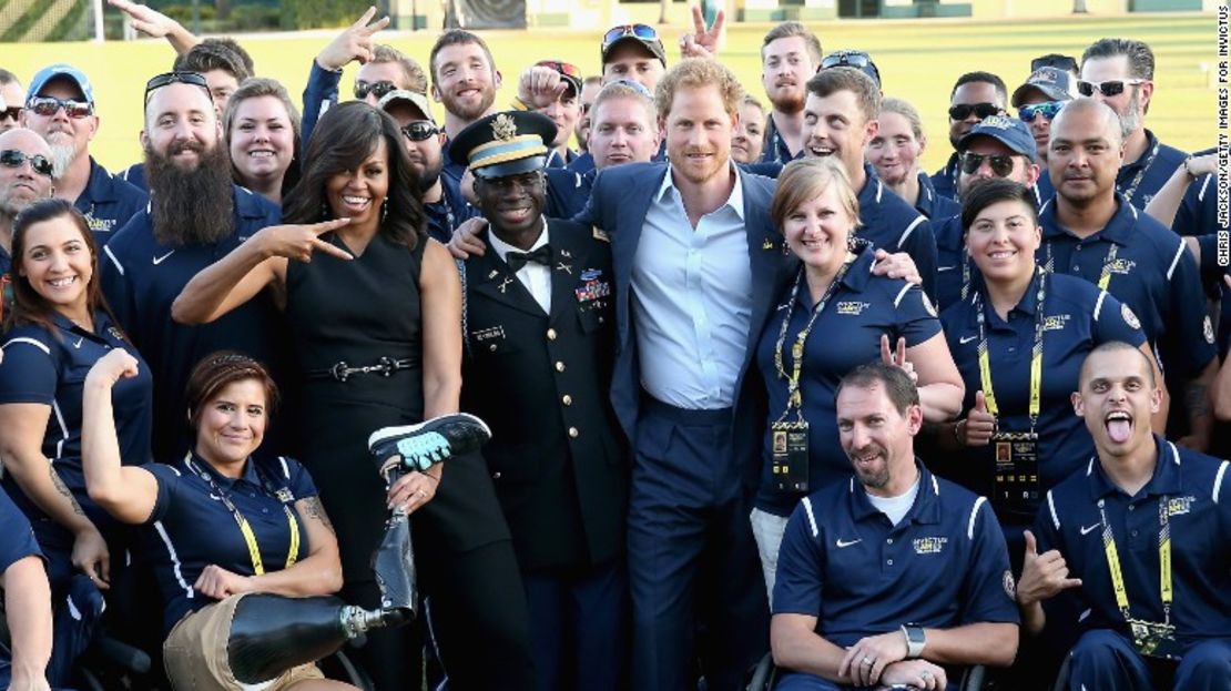 CNNE 434732 - 170726174142-prince-harry-michelle-obama-invictus-games-2016-exlarge-169