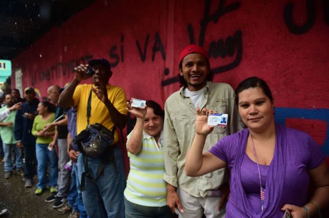 Las urnas cerrarán a las 6 pm hora local.