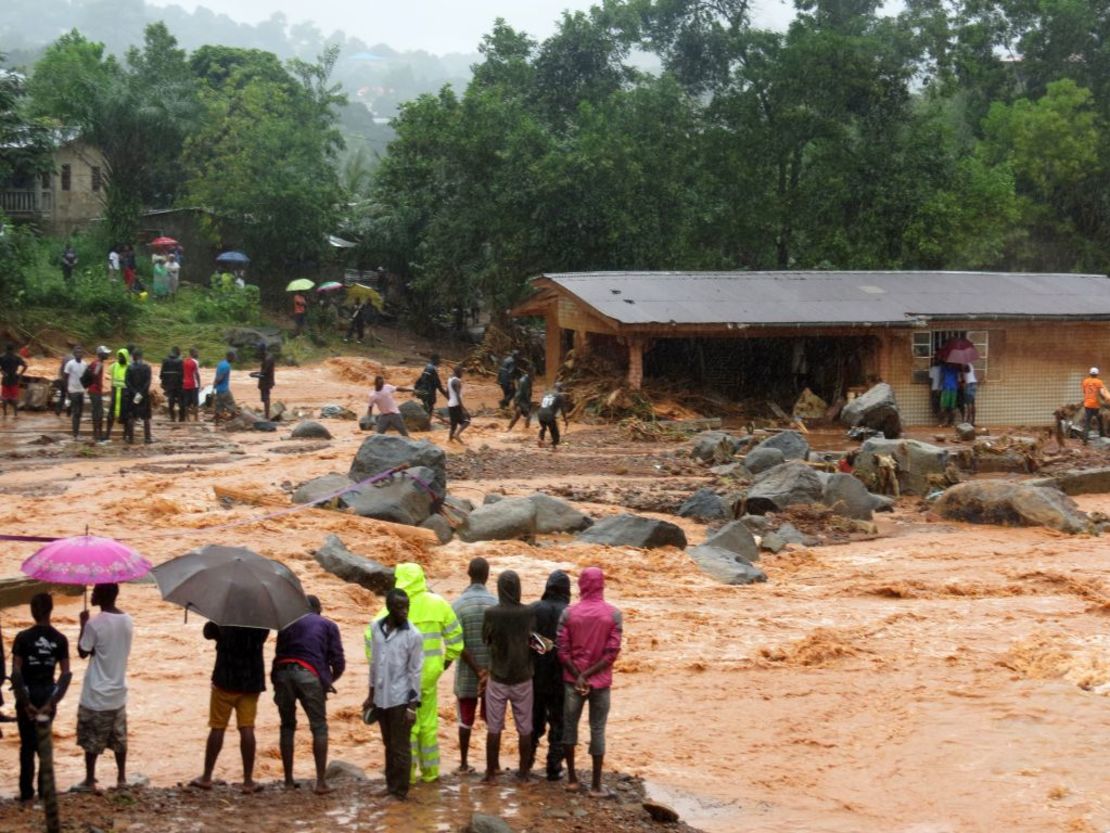 Aspecto de las inundaciones en Freetown (Sierra Leona).