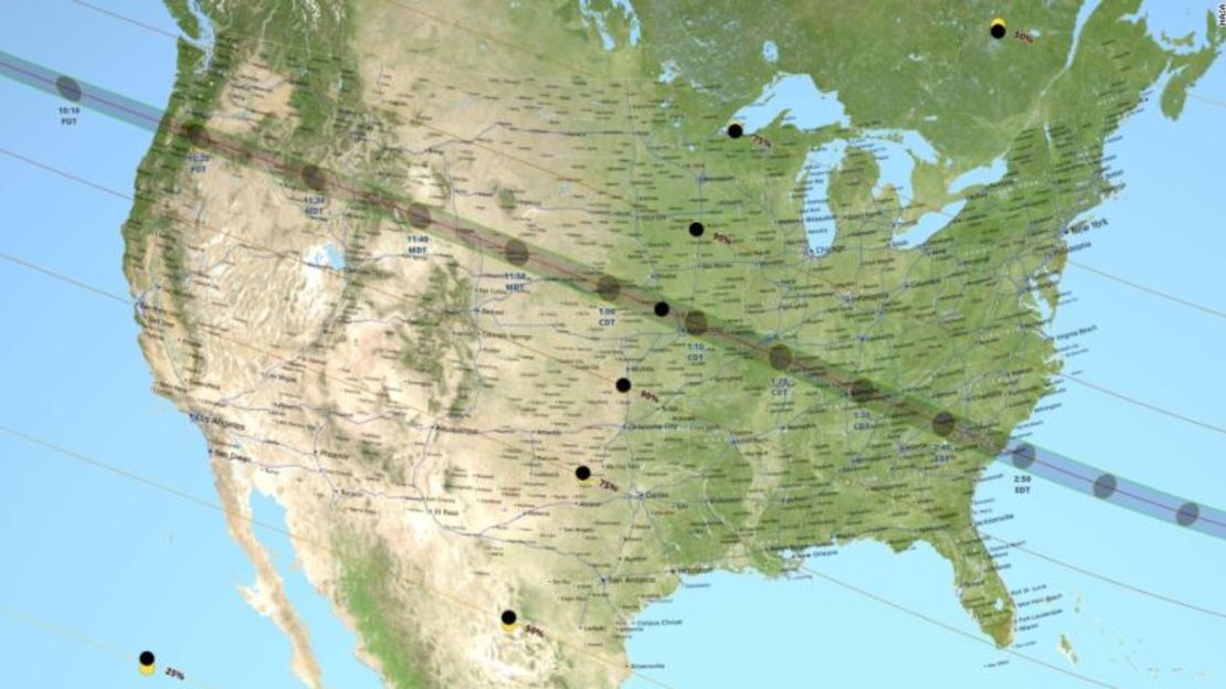 Este mapa de la NASA muestra la trayectoria del primer eclipse solar total en cruzar EE. UU. enteramente en 99 años.